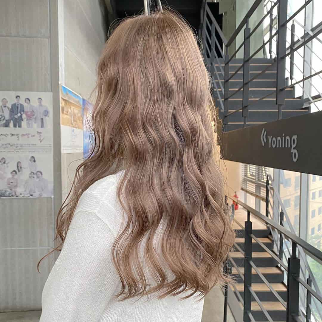 màu tóc nâu sữa